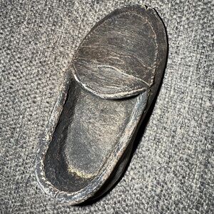 Old Weathered Leather Loafer Shoe Figurine Made Of Resin G8